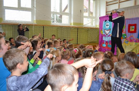 Teatrzyk "Internetowe pułapki"